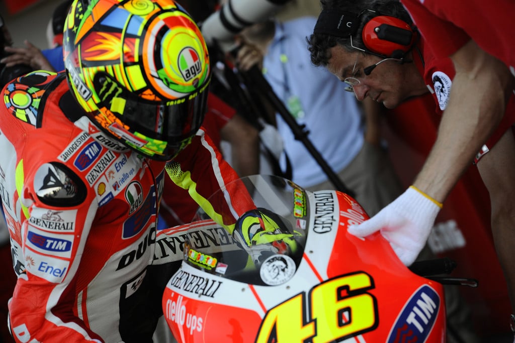 Valentino rossi cheap ducati helmet